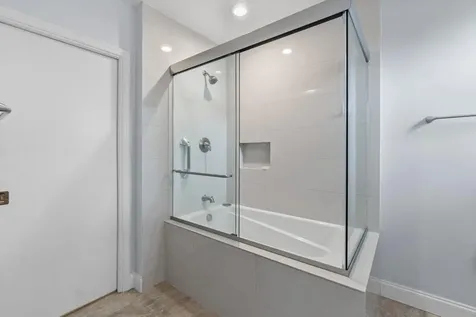 122 Andrews Avenue Delray Beach FL 33483