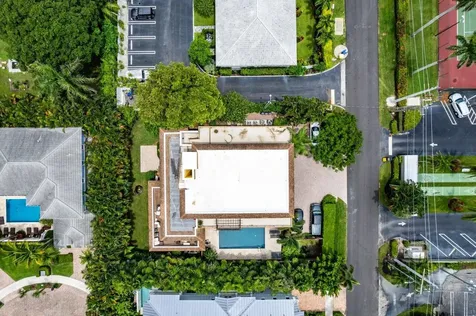 122 Andrews Avenue Delray Beach FL 33483
