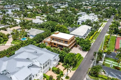 122 Andrews Avenue Delray Beach FL 33483