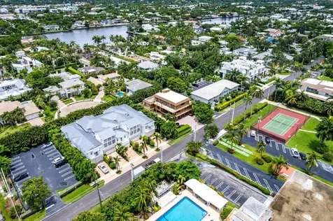 122 Andrews Avenue Delray Beach FL 33483