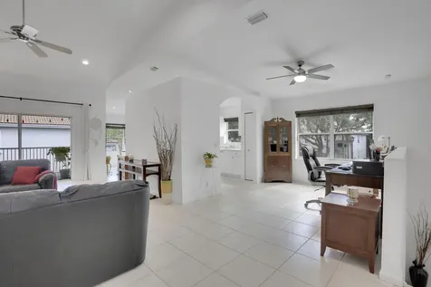 7911 Laina Lane Boynton Beach FL 33437