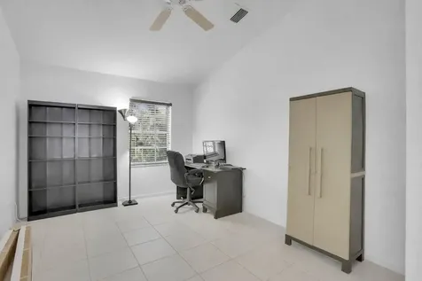 7911 Laina Lane Boynton Beach FL 33437