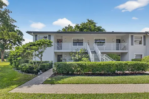 10 Southport Lane Boynton Beach FL 33436