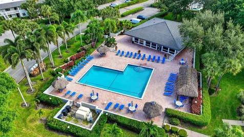 10 Southport Lane Boynton Beach FL 33436