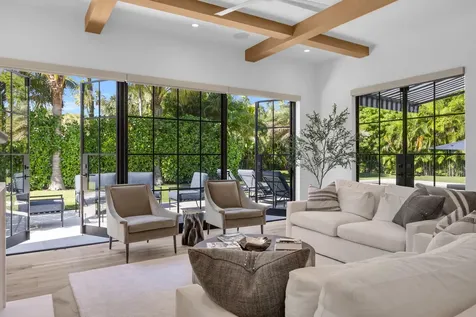 44 S Beach Road Jupiter Island FL 33455