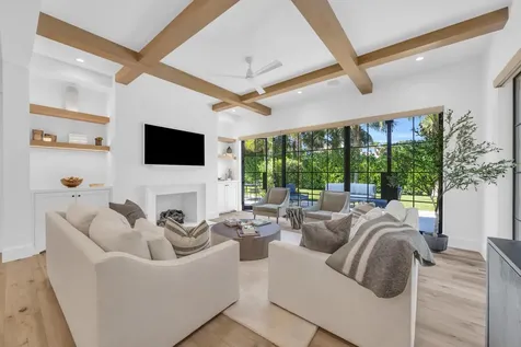 44 S Beach Road Jupiter Island FL 33455