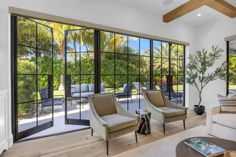 44 S Beach Road Jupiter Island FL 33455