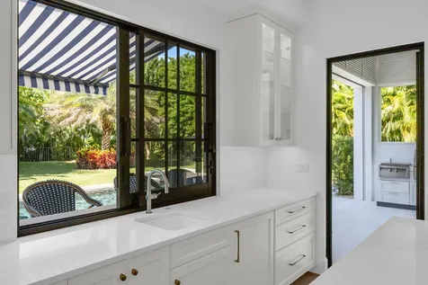 44 S Beach Road Jupiter Island FL 33455