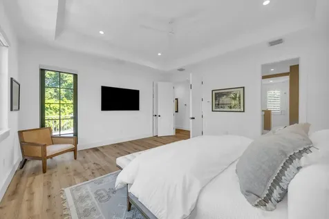 44 S Beach Road Jupiter Island FL 33455