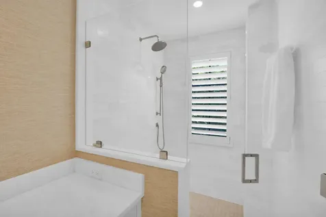 44 S Beach Road Jupiter Island FL 33455