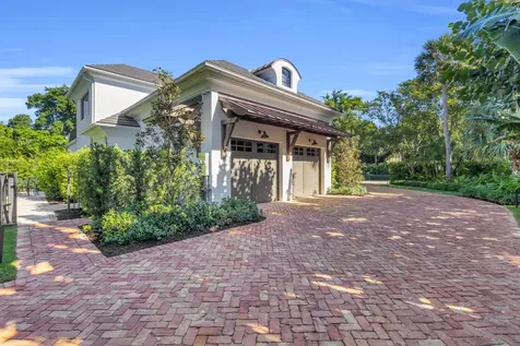 44 S Beach Road Jupiter Island FL 33455