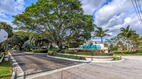 3002 Lucerne Park Drive Greenacres FL 33467