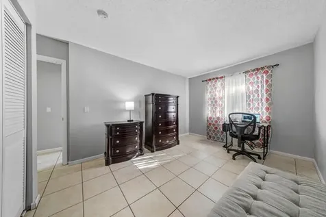 4827 Orleans Court West Palm Beach FL 33415