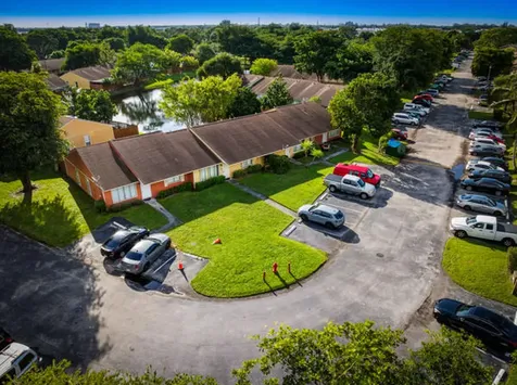 4827 Orleans Court West Palm Beach FL 33415