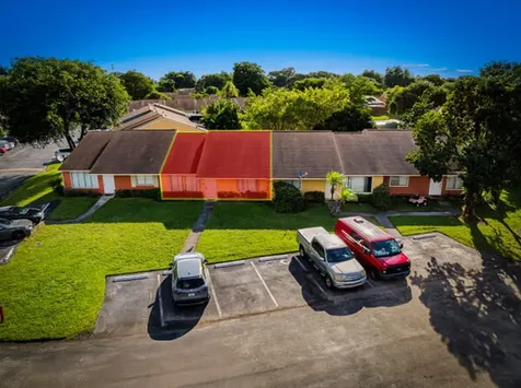 4827 Orleans Court West Palm Beach FL 33415