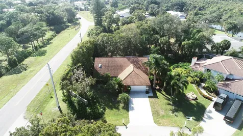 7317 Elyse Circle Port Saint Lucie FL 34952