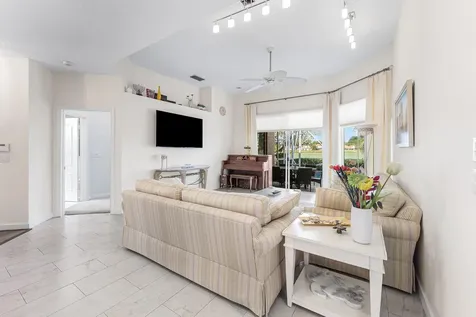8217 Quail Meadow Way West Palm Beach FL 33412