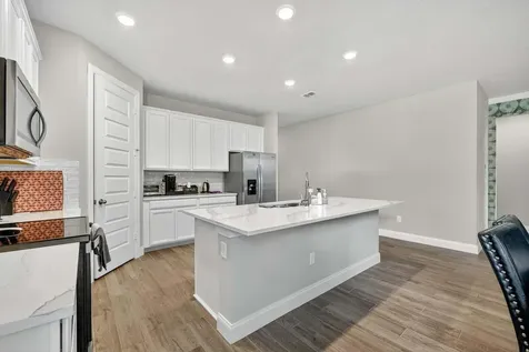 6544 NW Cloverdale Avenue Port Saint Lucie FL 34987