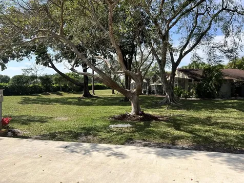 11692 Timbers Way Boca Raton FL 33428