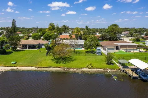 1124 Carambola Circle West Palm Beach FL 33406