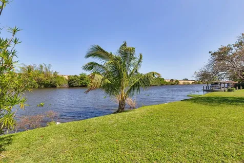 1124 Carambola Circle West Palm Beach FL 33406