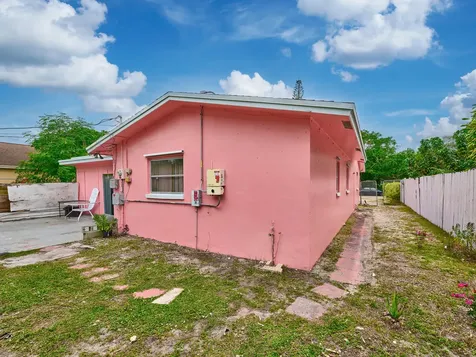 1010 S B Street Lake Worth Beach FL 33460