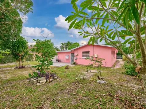 1010 S B Street Lake Worth Beach FL 33460