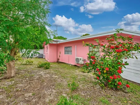 1010 S B Street Lake Worth Beach FL 33460