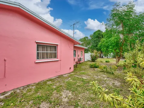 1010 S B Street Lake Worth Beach FL 33460