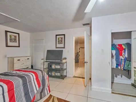 1010 S B Street Lake Worth Beach FL 33460