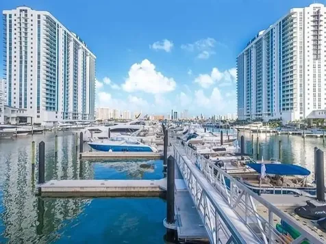 17111 Biscayne Boulevard North Miami Beach FL 33160