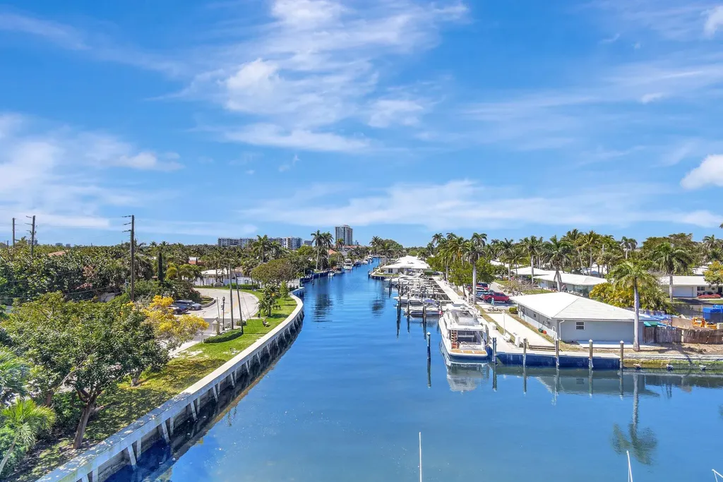 1481 S Ocean Boulevard Lauderdale By The Sea FL 33062