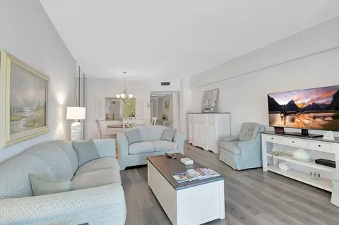 1481 S Ocean Boulevard Lauderdale By The Sea FL 33062