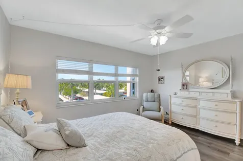 1481 S Ocean Boulevard Lauderdale By The Sea FL 33062