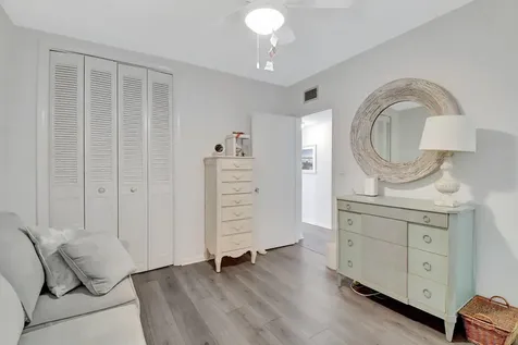 1481 S Ocean Boulevard Lauderdale By The Sea FL 33062