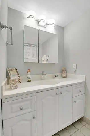 1481 S Ocean Boulevard Lauderdale By The Sea FL 33062