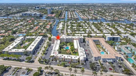 1481 S Ocean Boulevard Lauderdale By The Sea FL 33062