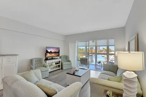 1481 S Ocean Boulevard Lauderdale By The Sea FL 33062