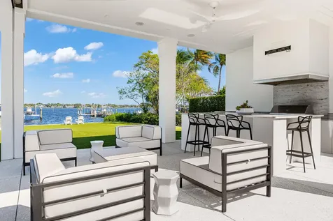 18200 Gardiner Lane Jupiter FL 33458