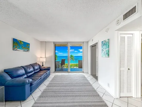2000 S Ocean Boulevard Lauderdale By The Sea FL 33062