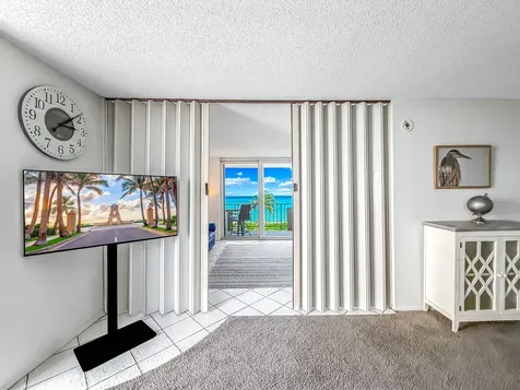 2000 S Ocean Boulevard Lauderdale By The Sea FL 33062