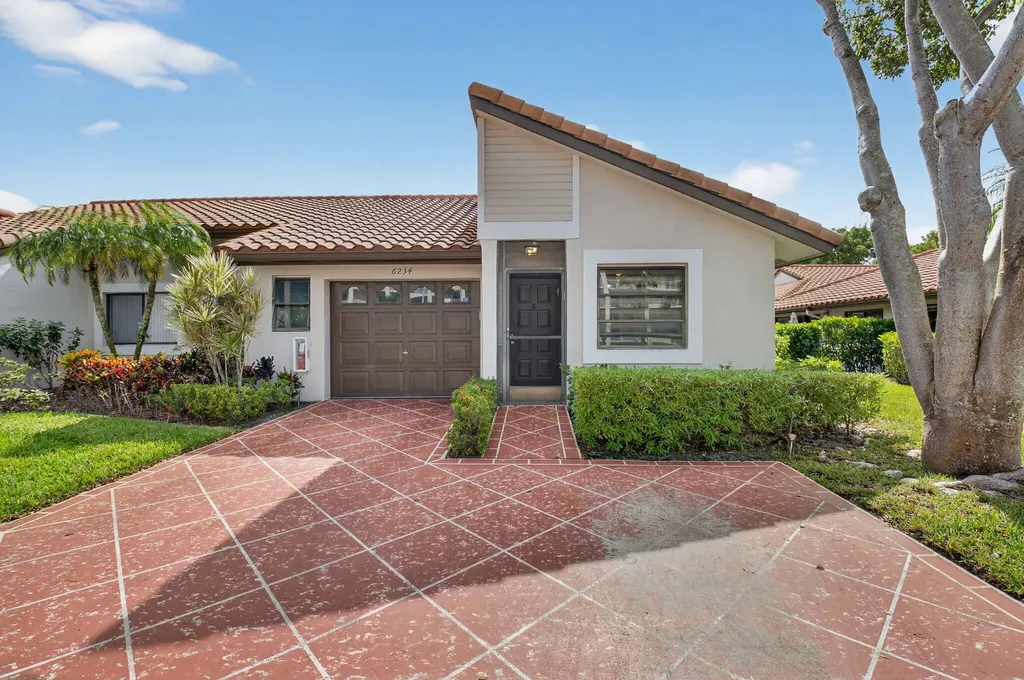 6234 Pointe Regal Circle Delray Beach FL 33484