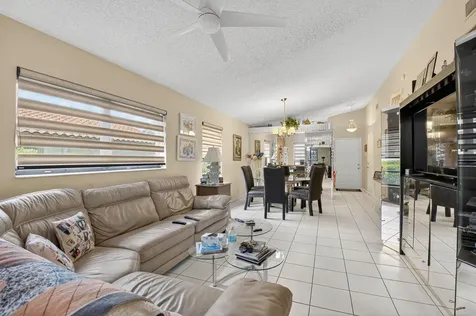 6234 Pointe Regal Circle Delray Beach FL 33484