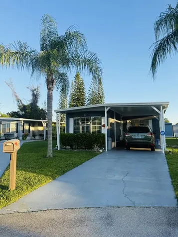 22 Cozumel Lane Port Saint Lucie FL 34952