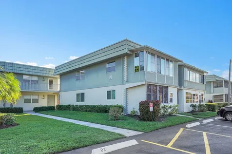 646 Flanders Delray Beach FL 33484