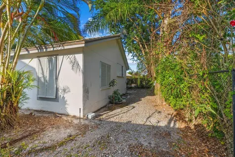 12709 White Coral Drive Wellington FL 33414