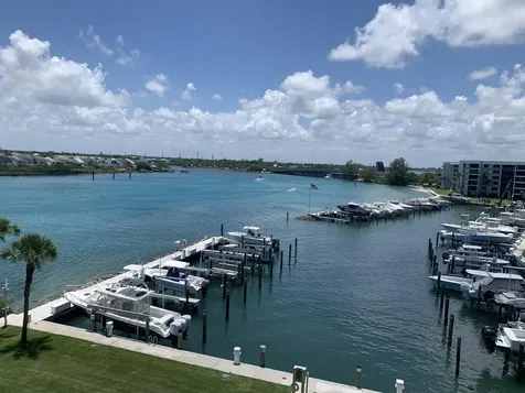 1748 Jupiter Cove Drive Jupiter FL 33469