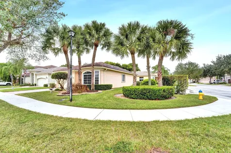 19405 Sw 67th Street Pembroke Pines FL 33332