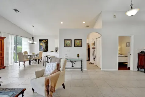19405 Sw 67th Street Pembroke Pines FL 33332