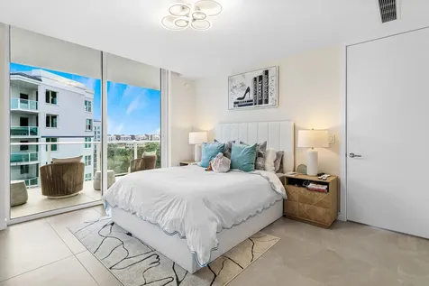 220 SE Mizner Boulevard Boca Raton FL 33432
